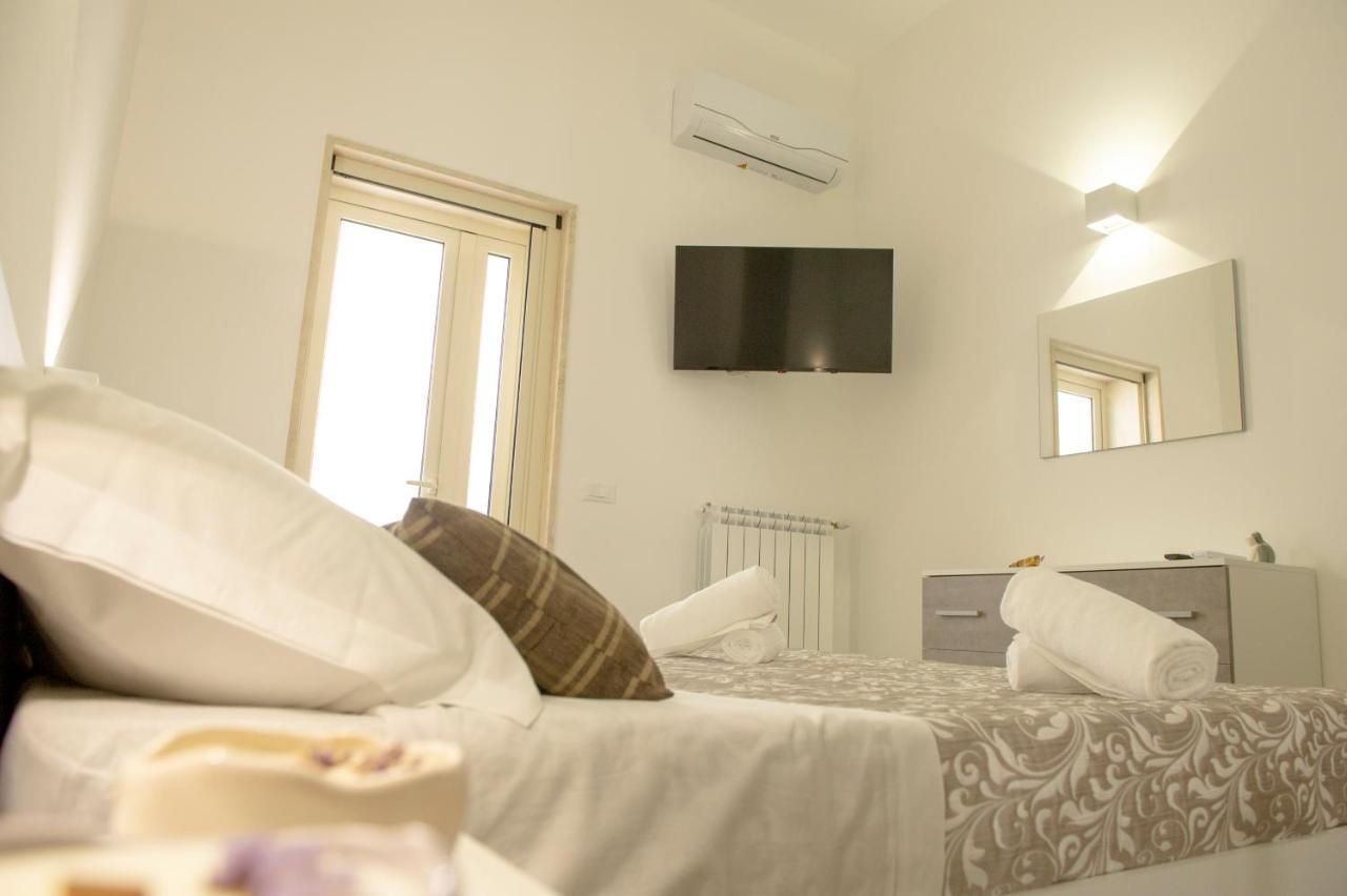 Joyce Luxury Suite Monopoli Eksteriør bilde